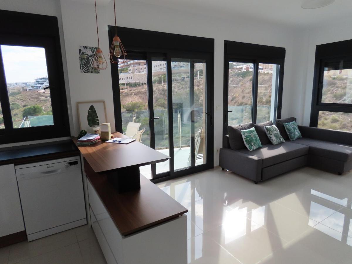 Penthouse Seacoast Apartment Arenales del Sol Exterior photo